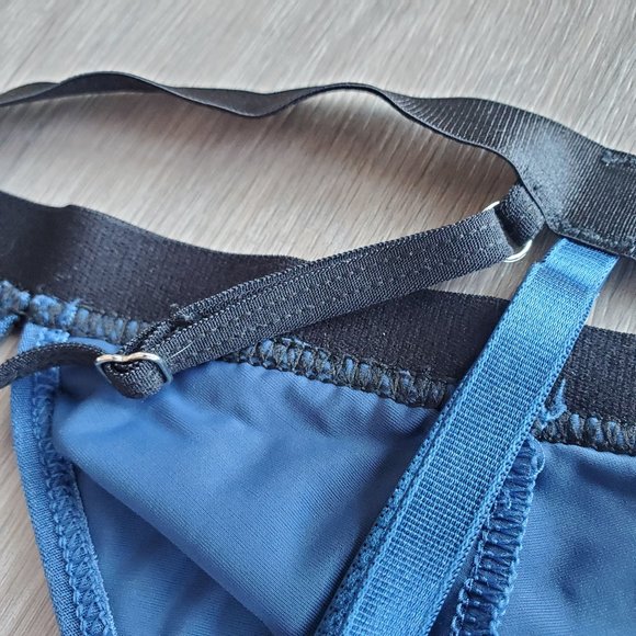 Urban Outfitters Out From Under Blue and Black Triangle Strappy Mesh bralette - Picture 6 of 9